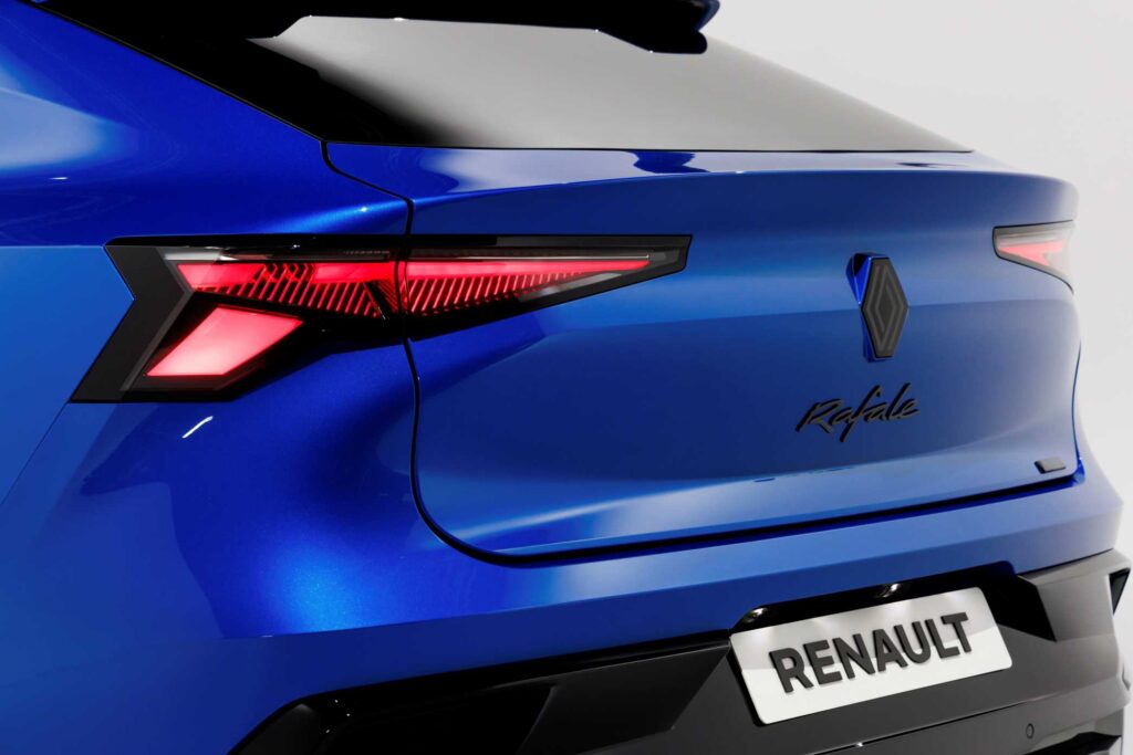 Renault Rafale Alpine blue20