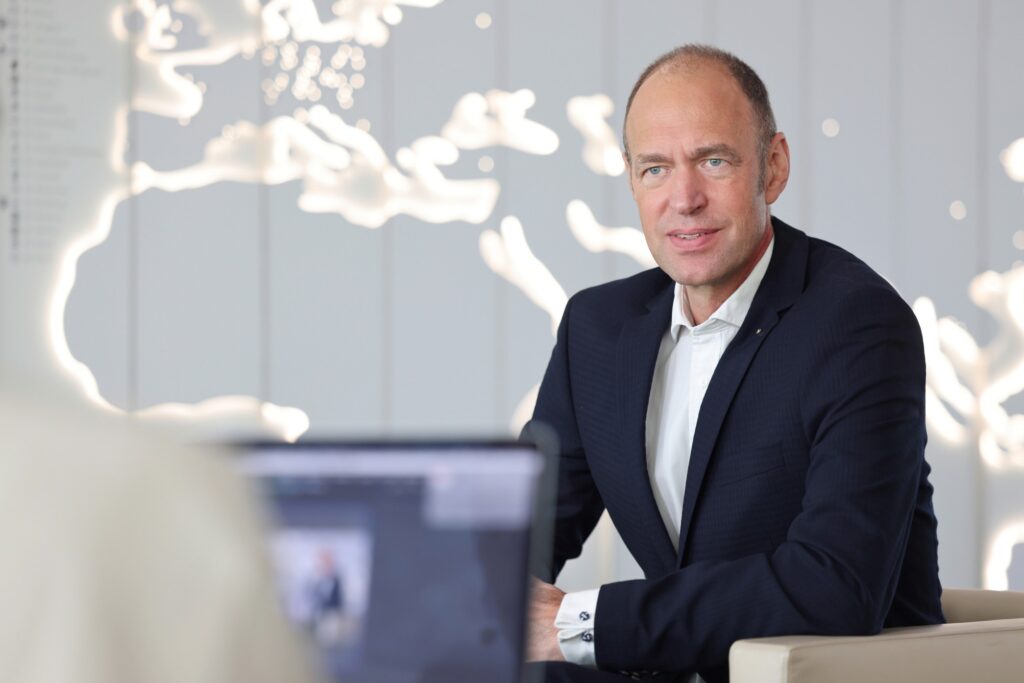 VW Cfo Patrik Andreas Mayer1