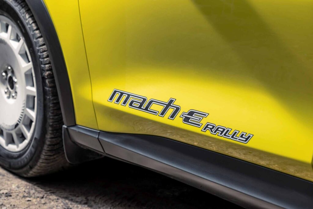 FORD MUSTANG MACH E RALLY 14