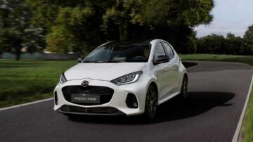 MAZDA 2 HYBRID RESTYLING 2023 1