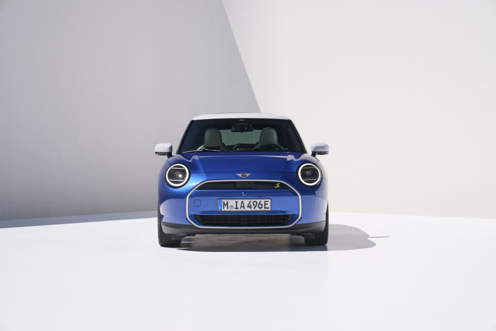 Novo MINI Cooper SE Electric 3