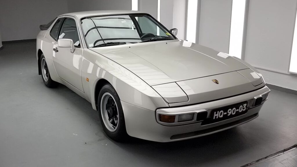 Porsche 944 O nosso Classico Reverse Lab