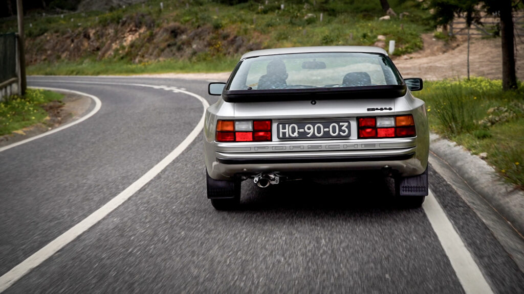 Regressamos a estrada O nosso Classico Porsche 944 1