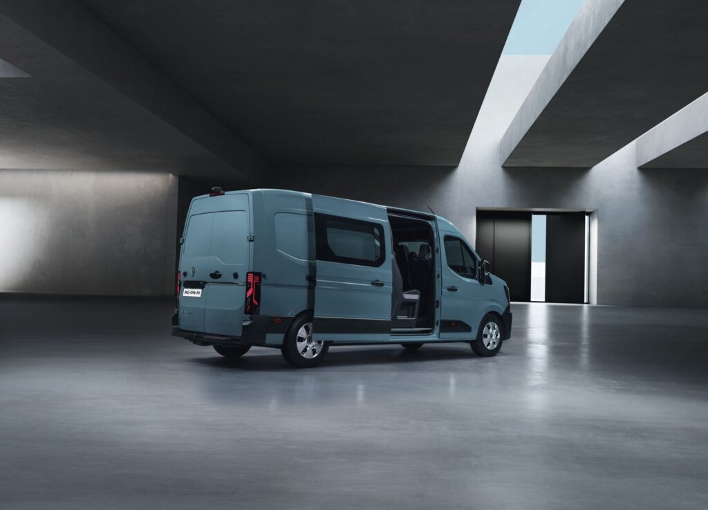 Novo Renault Master 19