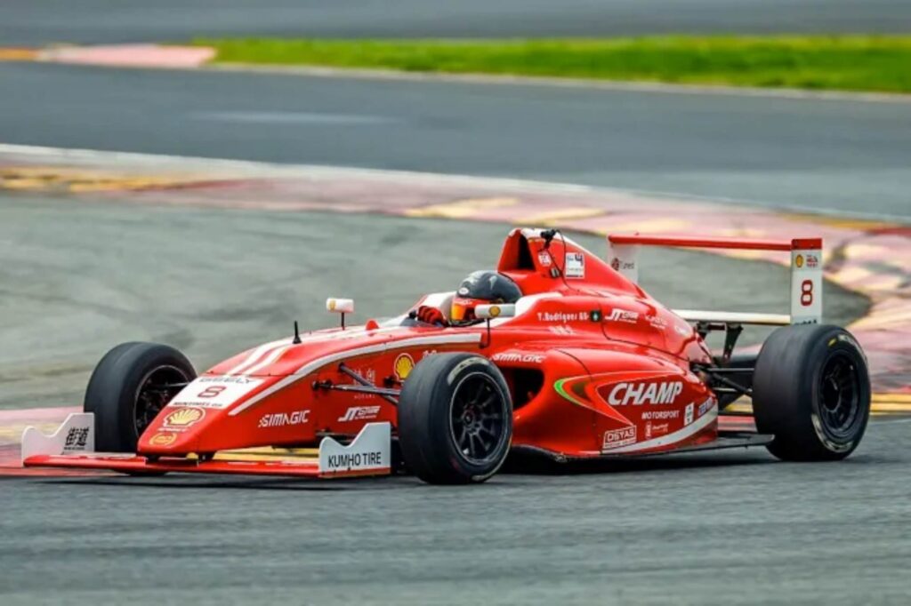 Tiago Rodrigues F4 CHINA 8