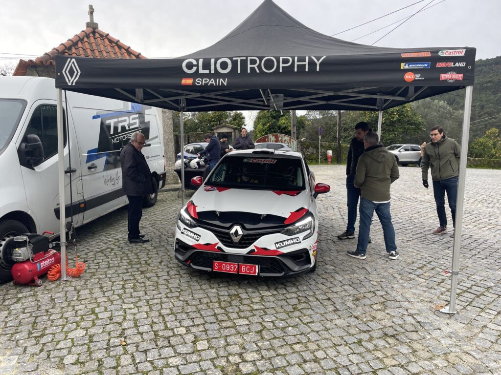 RenaultClio23