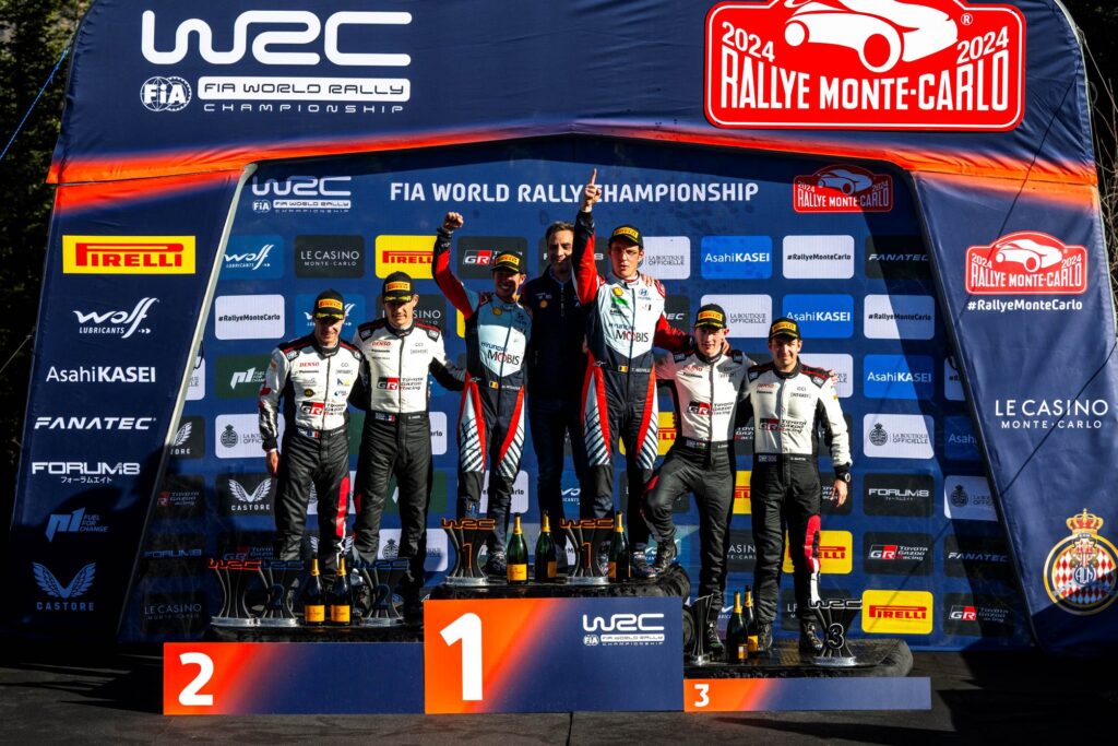 WRC: Neuville bate Ogier
