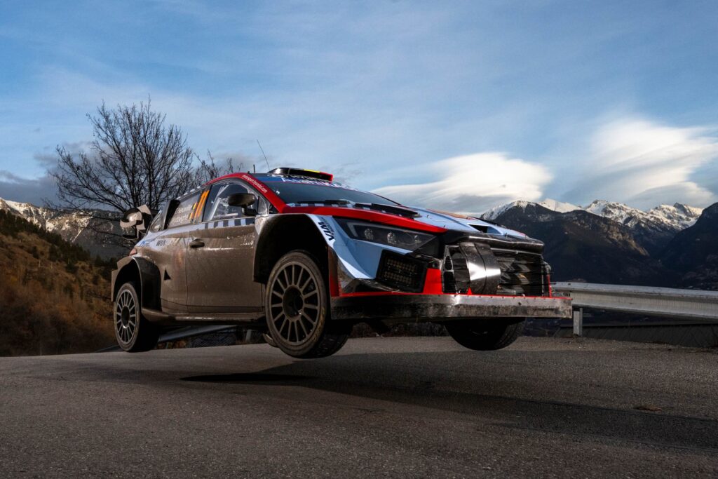 wrc montecarlo 2024 thierryneuville 3