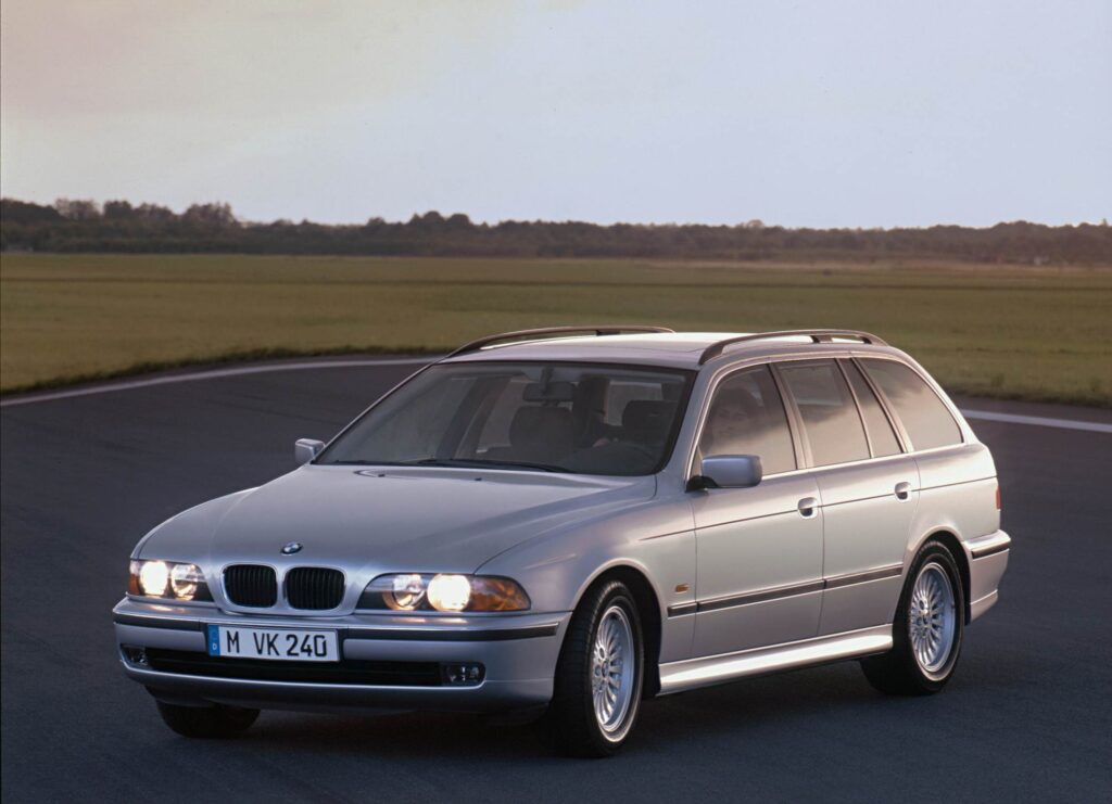 BMW SERIE 5 TOURING OLD 4