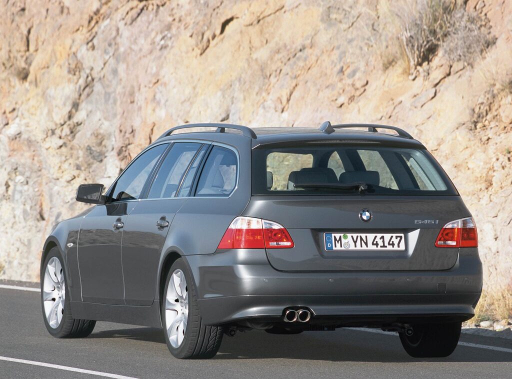 BMW SERIE 5 TOURING OLD 7
