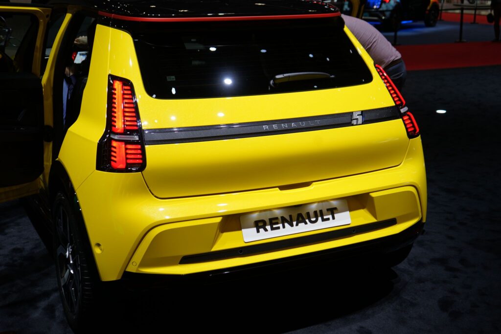 Renault 5 Genebra 2024 56