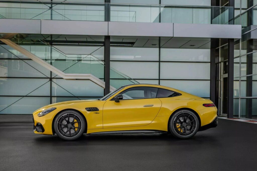 MERCEDES AMG GT 43 5