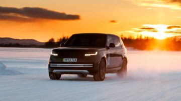 RANGE ROVER ELECTRIC 6