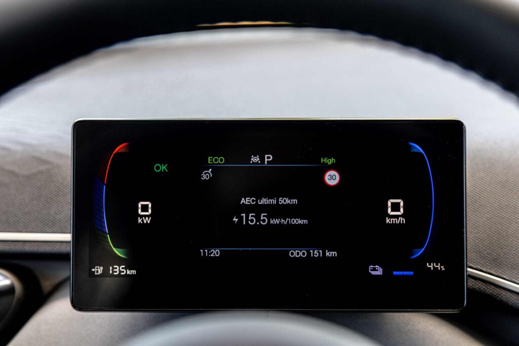 BYD DOLPHIN SURF PRIMEIRO ENSAIO 2025 20