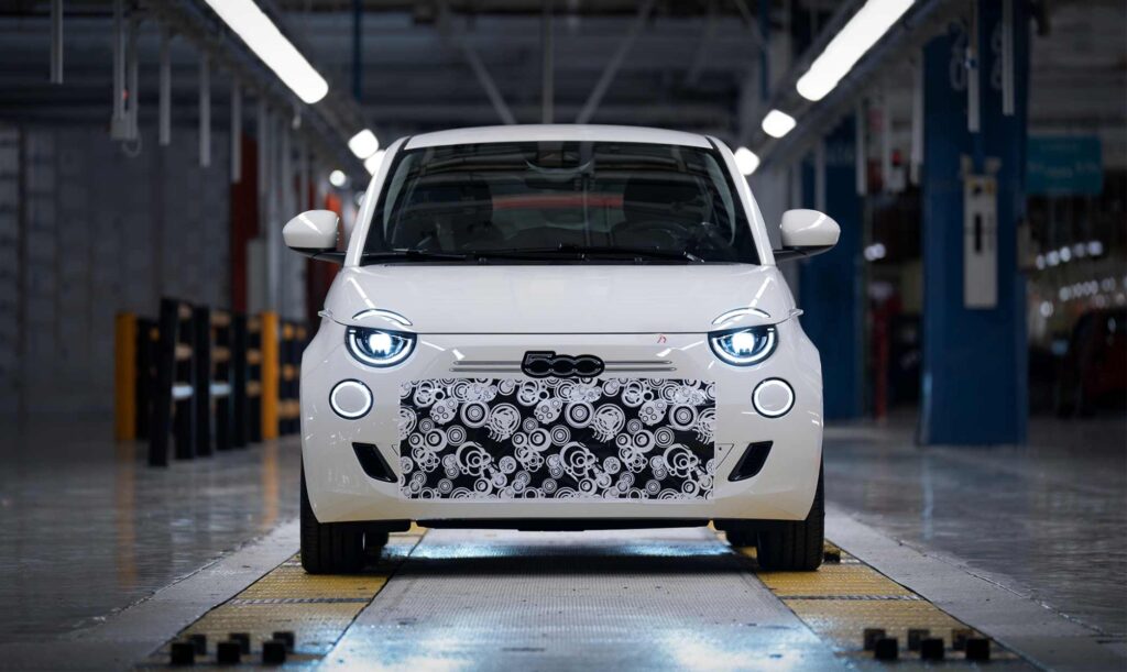 FIAT 500 TORINO HYBRID 2025 1