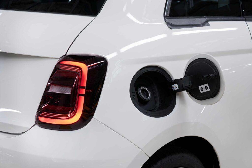 FIAT 500 TORINO HYBRID 2025 3
