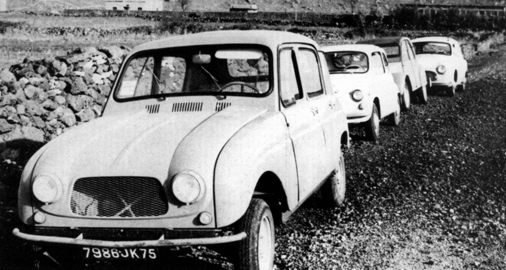 RENAULT 4 ORIGINAL 10