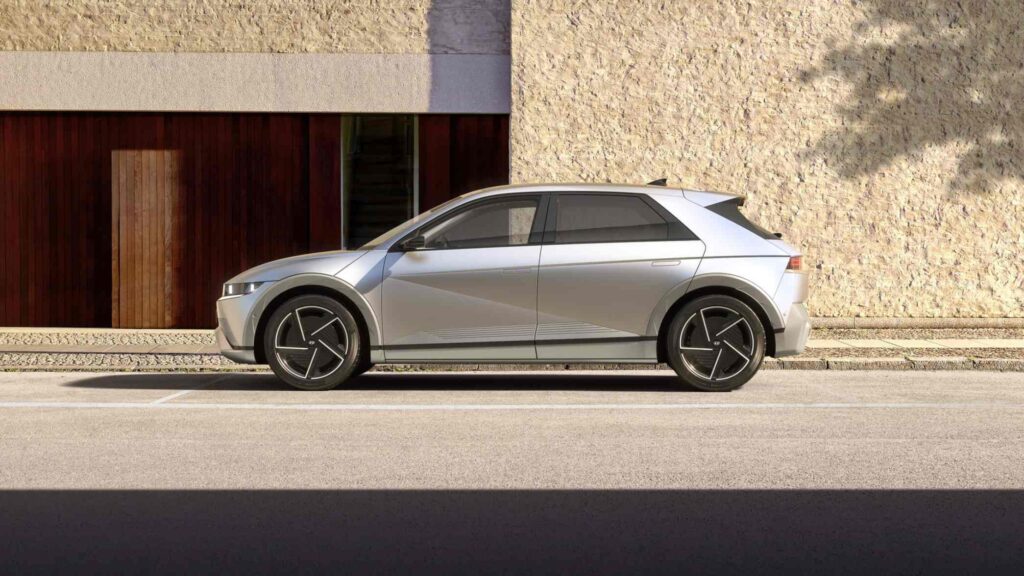 HYUNDAI IONIQ5 2025 5