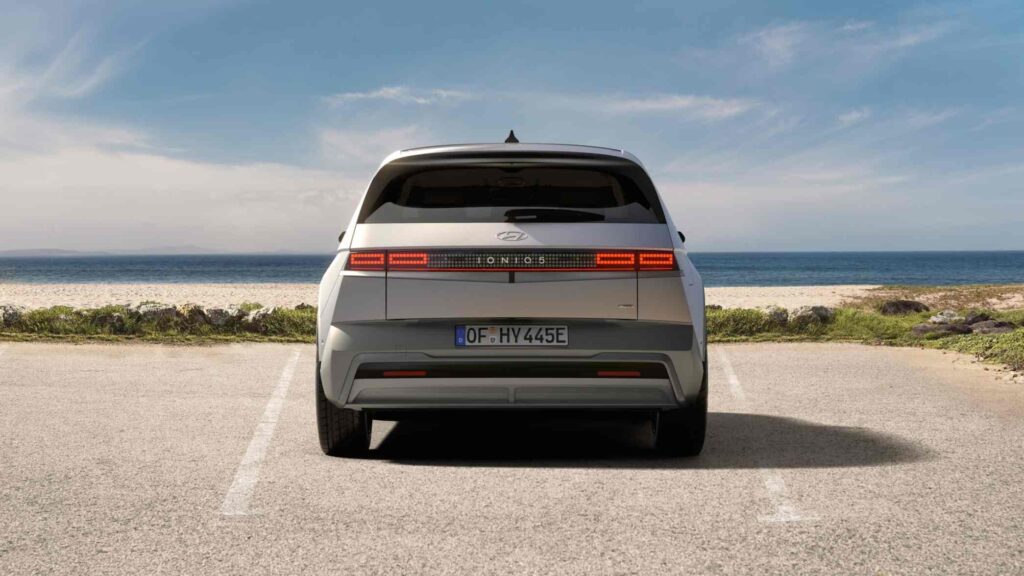 HYUNDAI IONIQ5 2025 7