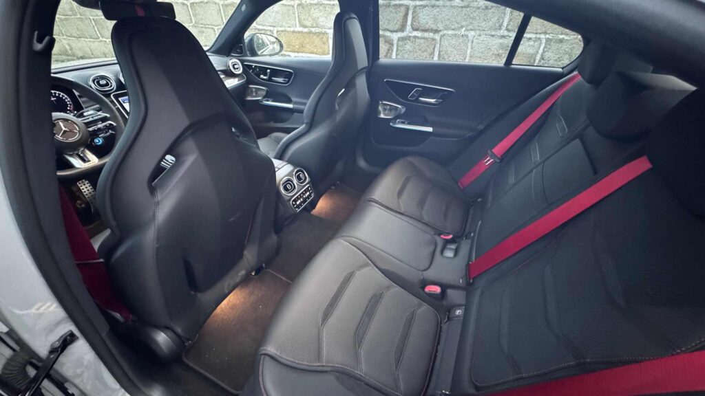 MERCEDES BENZ AMG C63 S E PERFORMANCE ENSAIO 2025 15