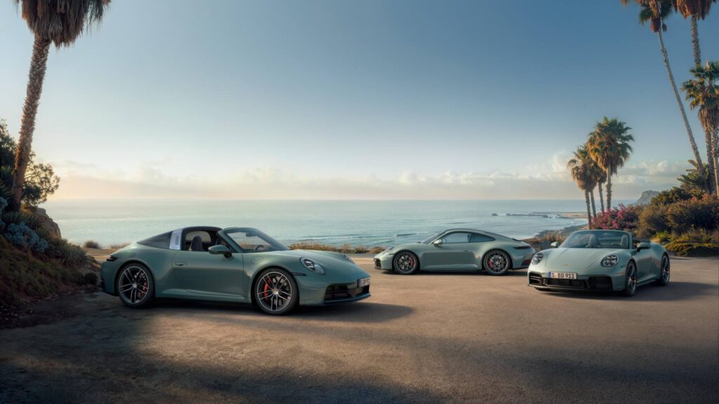 PORSCHE 911 CARRERA 4S TARGA CABRIO COUPE 2025 1