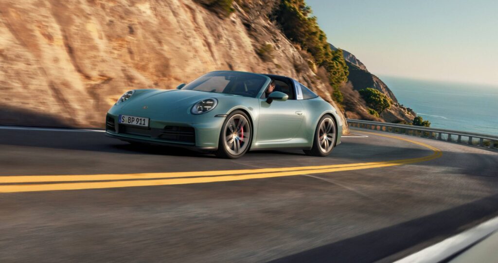 PORSCHE 911 CARRERA 4S TARGA CABRIO COUPE 2025 6