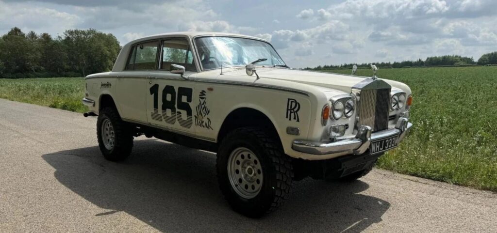 ROLLS ROYCE MITSUBISHI 2025 3
