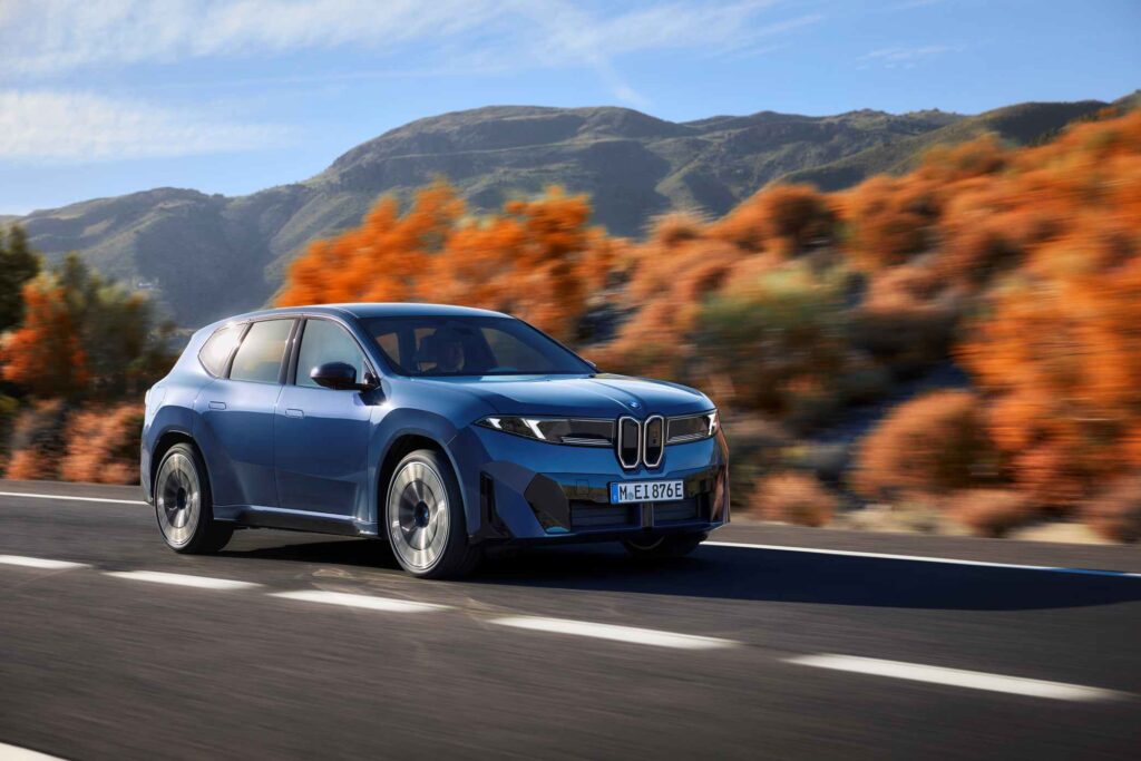 BMW IX3 NEUE KLASSE 2025 12