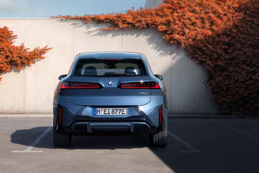BMW IX3 NEUE KLASSE 2025 15
