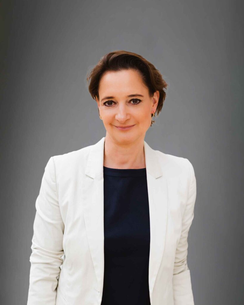 GRUPO RENAULT KATRIN ADT CEO DACIA 2025 1