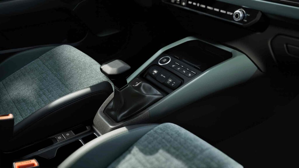 KIA STONIC 2025 1