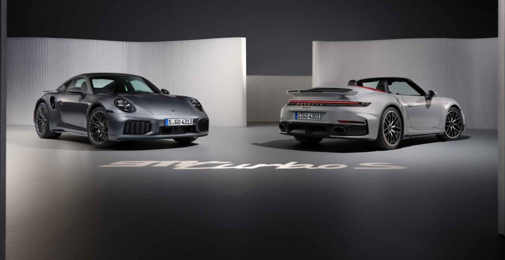 PORSCHE 911 TURBO S 2025 28