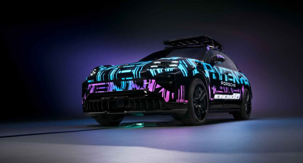 PORSCHE CAYENNE EV 2025 8